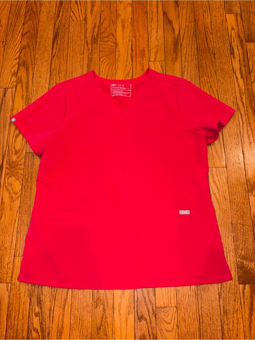 FIGS Casma Shocking Pink large Scrub Top